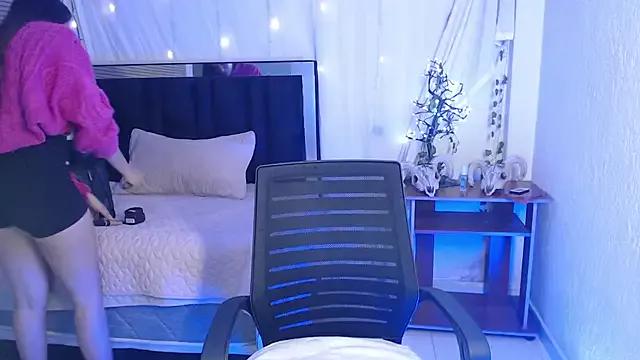 Girls and cam to cam: Watch as these sophisticated entertainers uncover their stunning costumes and curvaceous curves online!
