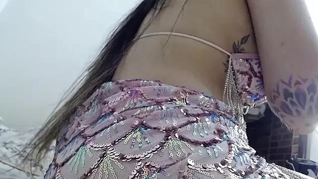 Girls and cam to cam: Watch as these sophisticated entertainers uncover their stunning costumes and curvaceous curves online!