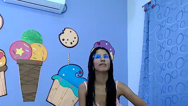 celesteskinny18 from StripChat is Freechat