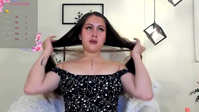 Girls and cam to cam: Watch as these sophisticated entertainers uncover their stunning costumes and curvaceous curves online!