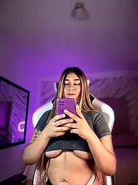 Girls and cam to cam: Watch as these sophisticated entertainers uncover their stunning costumes and curvaceous curves online!
