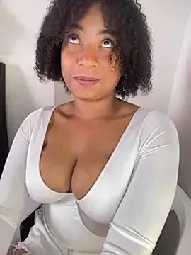 channelrhyss from StripChat is Freechat