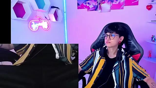 Girls and cam to cam: Watch as these sophisticated entertainers uncover their stunning costumes and curvaceous curves online!