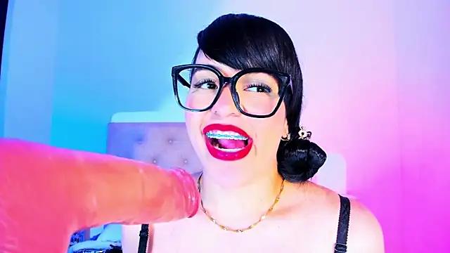 Girls and cam to cam: Watch as these sophisticated entertainers uncover their stunning costumes and curvaceous curves online!