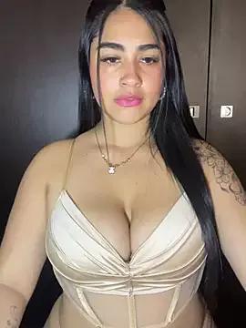 Girls and cam to cam: Watch as these sophisticated entertainers uncover their stunning costumes and curvaceous curves online!