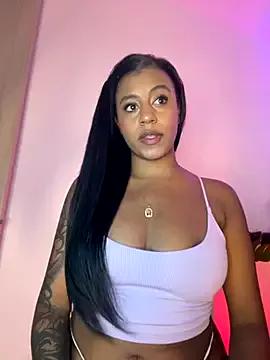 charlotteeruss from StripChat is Freechat