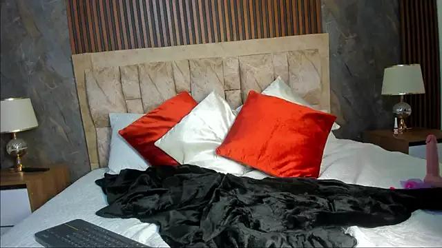 Girls and cam to cam: Watch as these sophisticated entertainers uncover their stunning costumes and curvaceous curves online!