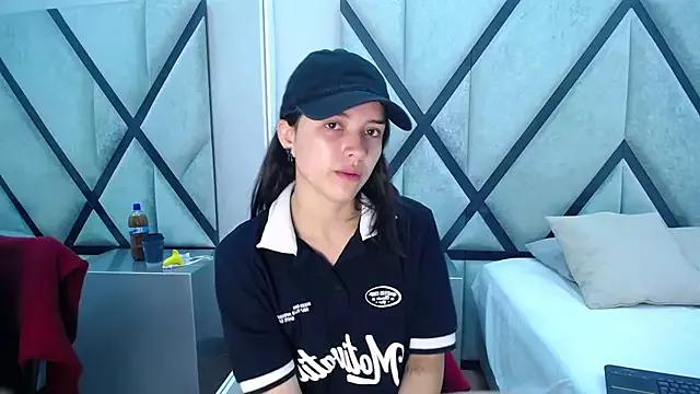 Cherry_Sanderss from StripChat is Freechat