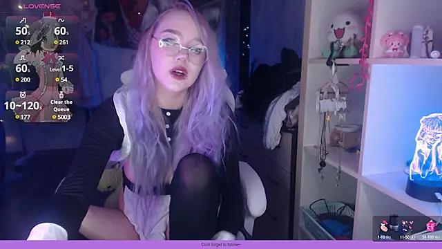 Girls and cam to cam: Watch as these sophisticated entertainers uncover their stunning costumes and curvaceous curves online!