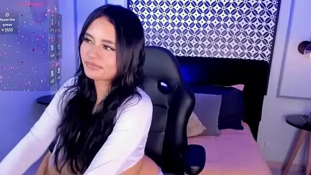 Girls and cam to cam: Watch as these sophisticated entertainers uncover their stunning costumes and curvaceous curves online!