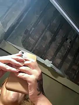 Girls and cam to cam: Watch as these sophisticated entertainers uncover their stunning costumes and curvaceous curves online!