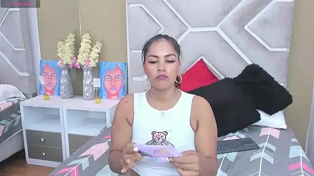 Chloe_Milff_ from StripChat is Freechat