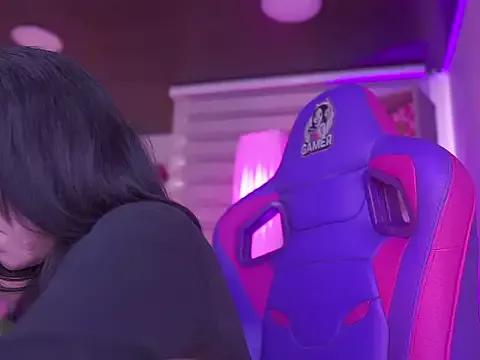 Girls and cam to cam: Watch as these sophisticated entertainers uncover their stunning costumes and curvaceous curves online!