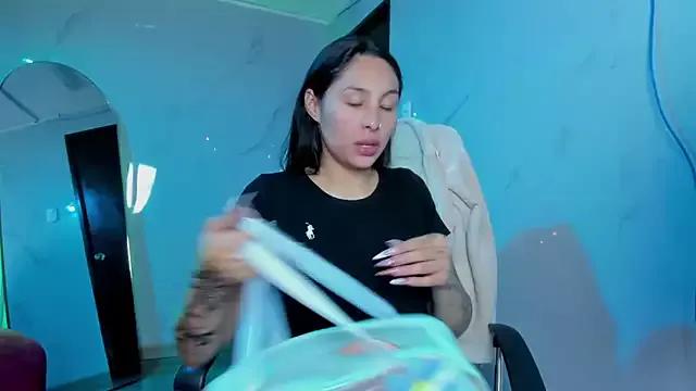 Girls and cam to cam: Watch as these sophisticated entertainers uncover their stunning costumes and curvaceous curves online!