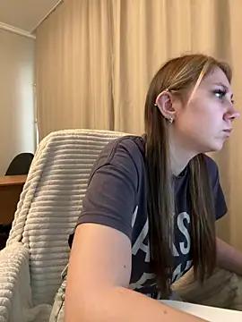 ChloesTem from StripChat is Freechat