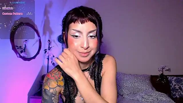 Girls and cam to cam: Watch as these sophisticated entertainers uncover their stunning costumes and curvaceous curves online!