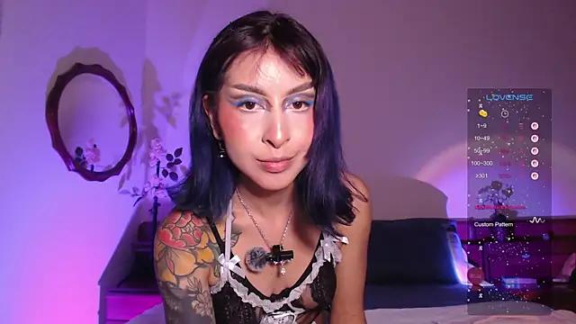 Girls and cam to cam: Watch as these sophisticated entertainers uncover their stunning costumes and curvaceous curves online!