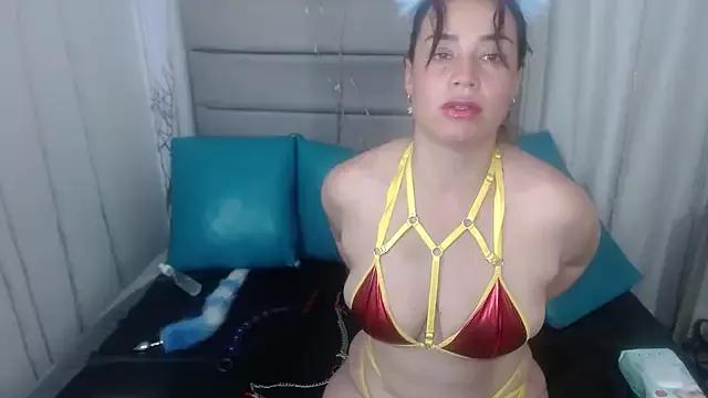 Girls and cam to cam: Watch as these sophisticated entertainers uncover their stunning costumes and curvaceous curves online!
