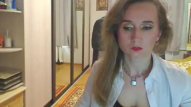 ClassyInna from StripChat is Freechat
