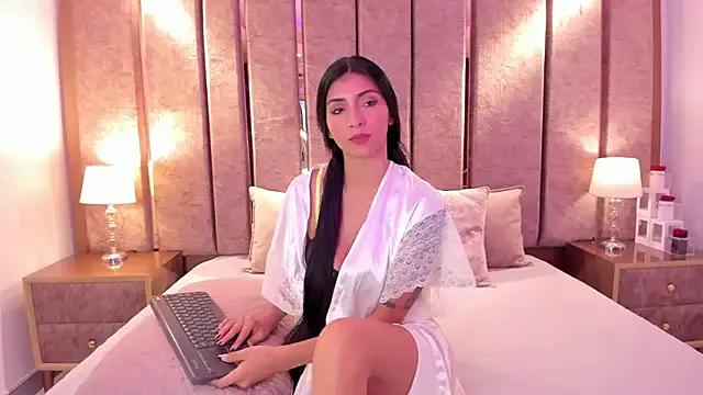 CleoSteele from StripChat is Freechat