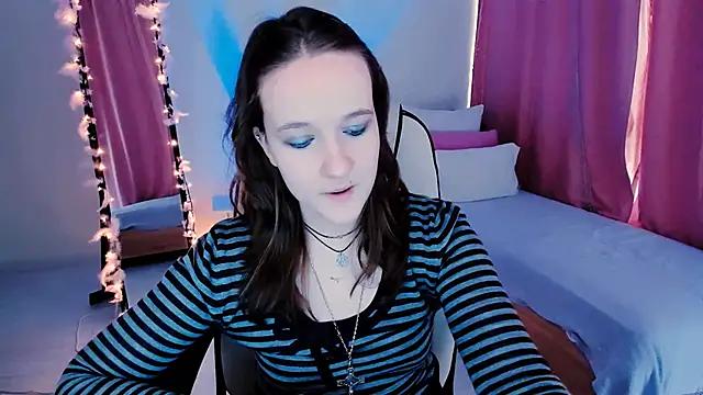 Clover_red from StripChat is Freechat