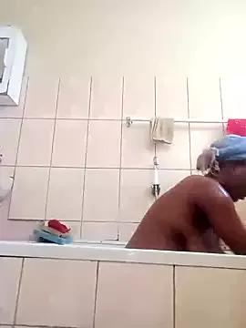 Coco_Nile webcams show profile image 