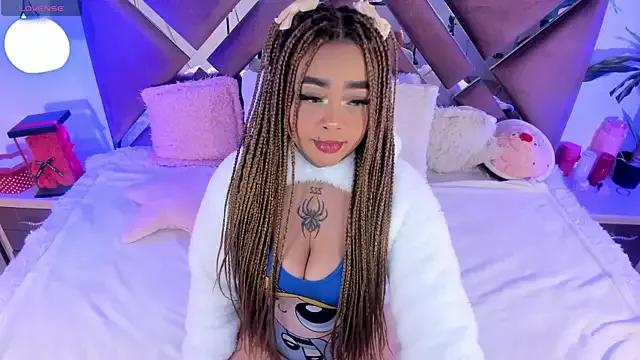 Girls and cam to cam: Watch as these sophisticated entertainers uncover their stunning costumes and curvaceous curves online!