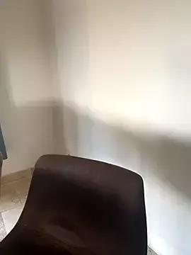 coquineronde from StripChat is Freechat
