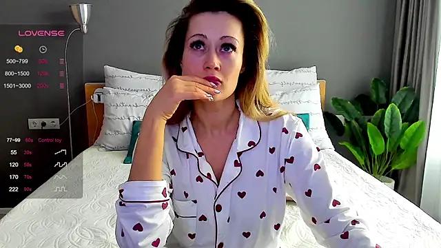 CottaDakota from StripChat is Freechat