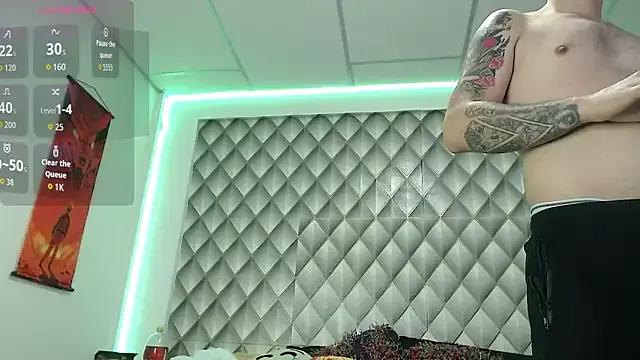 CoupleSwingerLatin from StripChat is Freechat