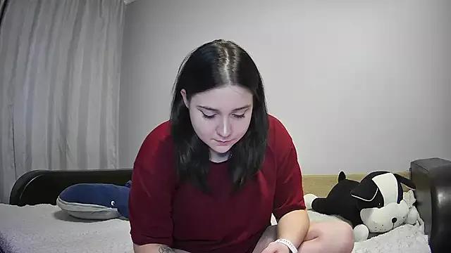 Girls and cam to cam: Watch as these sophisticated entertainers uncover their stunning costumes and curvaceous curves online!