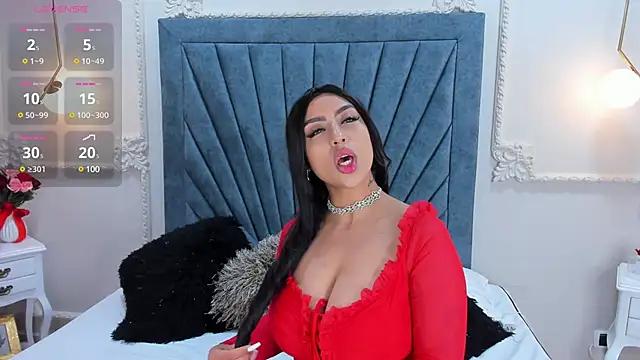 Girls and cam to cam: Watch as these sophisticated entertainers uncover their stunning costumes and curvaceous curves online!