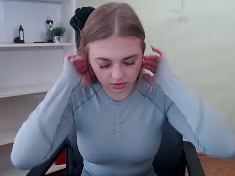 Girls and cam to cam: Watch as these sophisticated entertainers uncover their stunning costumes and curvaceous curves online!