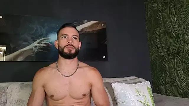 Crhis_N_Derek from StripChat is Freechat
