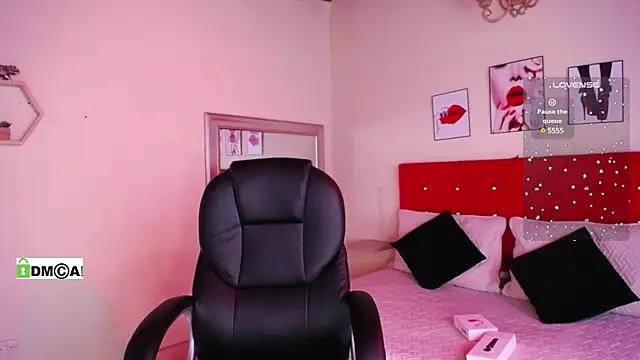 Girls and cam to cam: Watch as these sophisticated entertainers uncover their stunning costumes and curvaceous curves online!