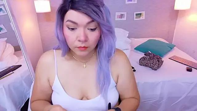 Girls and cam to cam: Watch as these sophisticated entertainers uncover their stunning costumes and curvaceous curves online!