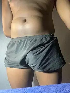 Curvy_conda from StripChat is Freechat