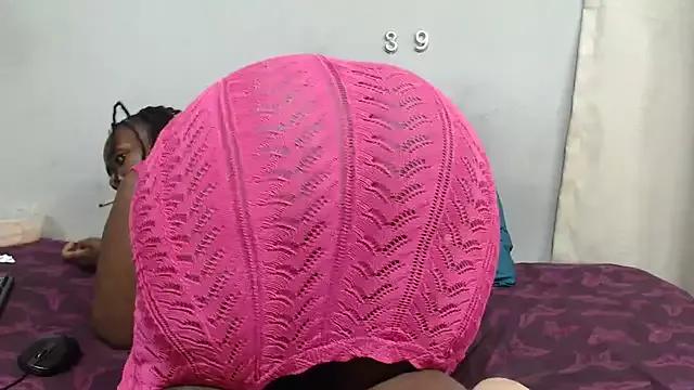 Girls and cam to cam: Watch as these sophisticated entertainers uncover their stunning costumes and curvaceous curves online!