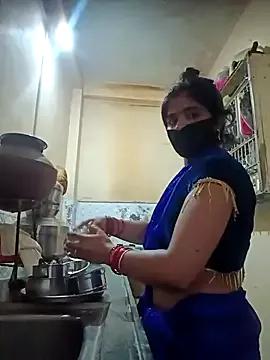 Cute-Bandna from StripChat is Freechat