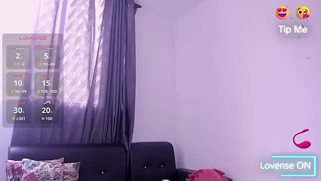 CuteEbony1 from StripChat is Freechat
