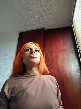 cutie_michell from StripChat is Freechat