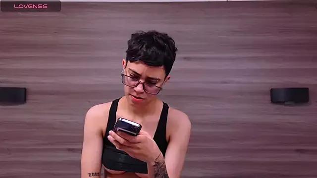 Girls and cam to cam: Watch as these sophisticated entertainers uncover their stunning costumes and curvaceous curves online!