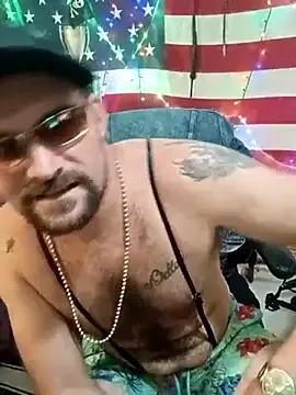 Daddylongleg690 from StripChat is Freechat