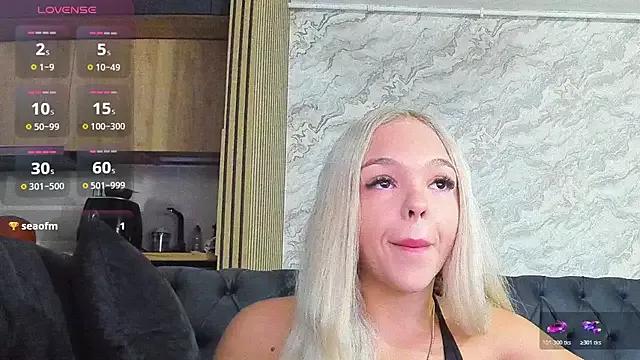 Girls and cam to cam: Watch as these sophisticated entertainers uncover their stunning costumes and curvaceous curves online!