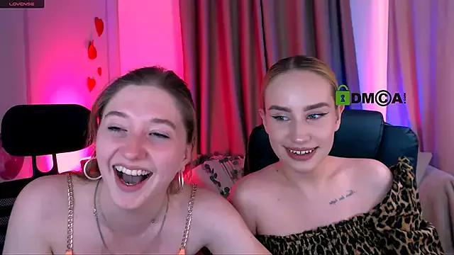 Girls and cam to cam: Watch as these sophisticated entertainers uncover their stunning costumes and curvaceous curves online!
