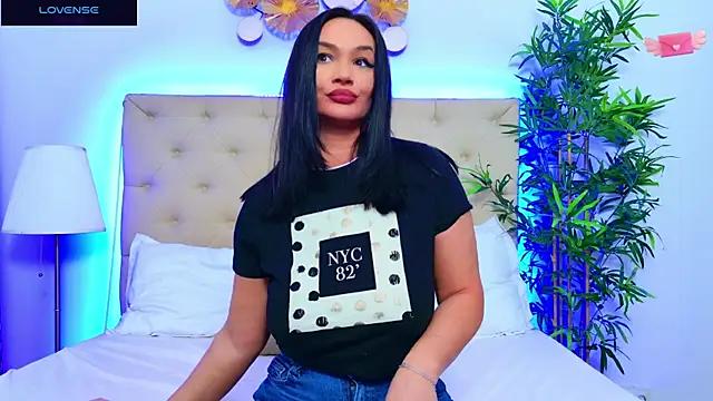 Girls and cam to cam: Watch as these sophisticated entertainers uncover their stunning costumes and curvaceous curves online!