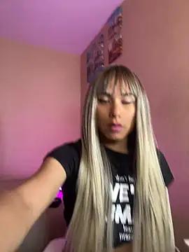 Photos of DanArant from StripChat is Freechat