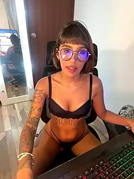 Danicute_ from StripChat is Freechat
