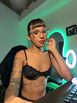 Girls and cam to cam: Watch as these sophisticated entertainers uncover their stunning costumes and curvaceous curves online!
