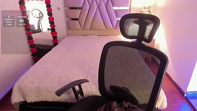 Girls and cam to cam: Watch as these sophisticated entertainers uncover their stunning costumes and curvaceous curves online!